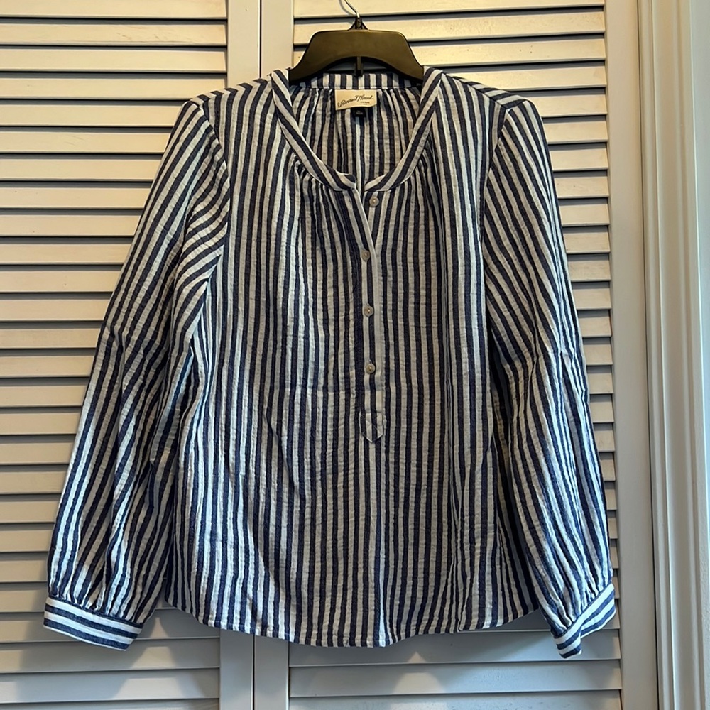 Long Sleeve Striped Universal Thread Shirt